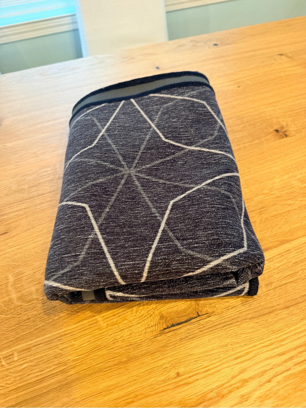 Ruggable runner cover only - 2.5’ x 10’ Black Geometric